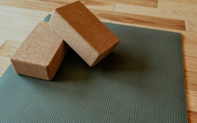Christmas Gifts for Yoga and Mobility Fans Who Train at Home